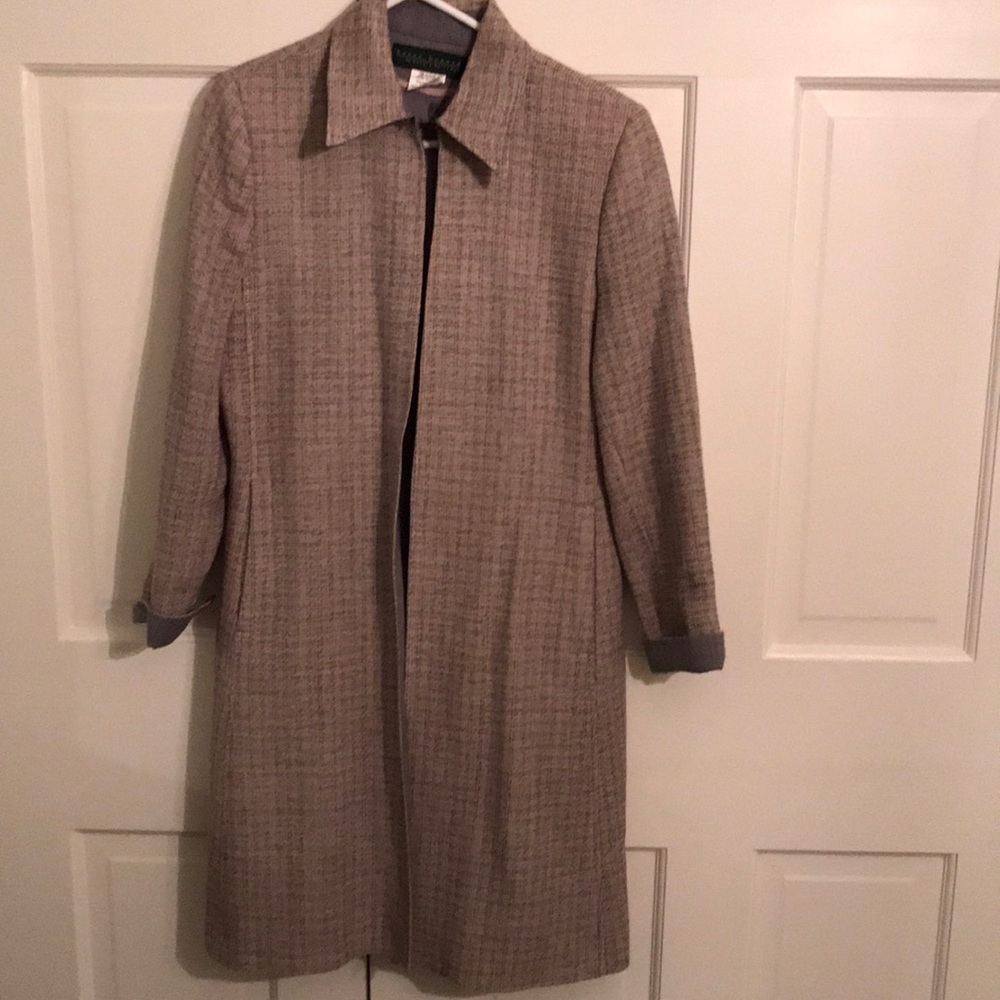 Long jacket with mating suit grey pants